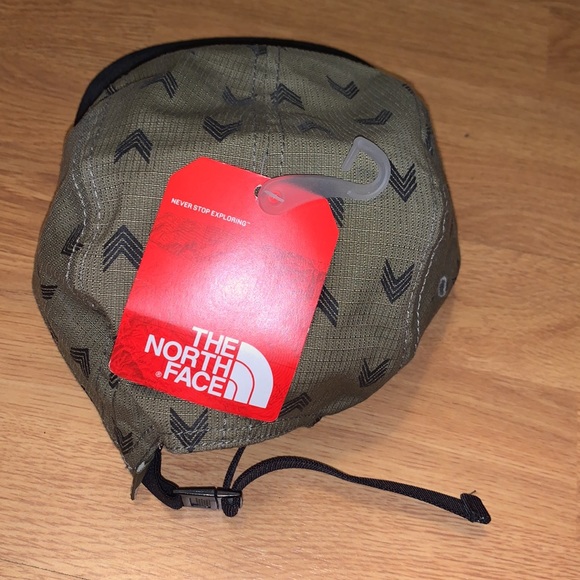 NWT The North Face Five Panel Ball Cap/ Hat, Olive Green - Picture 3 of 9